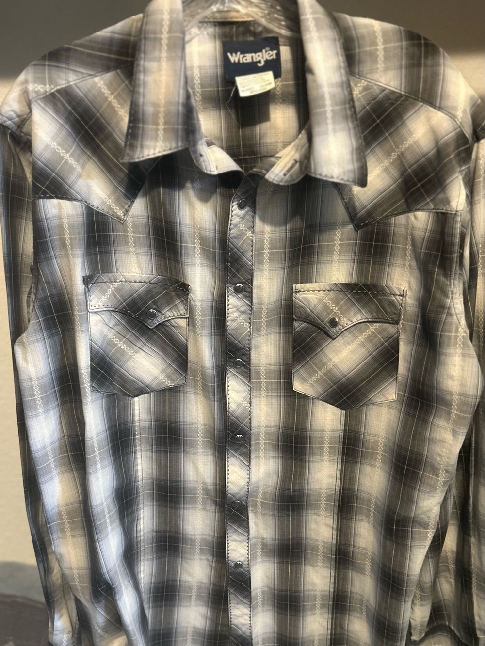 Wrangler Black and Gray Plaid Western Snap Shirt